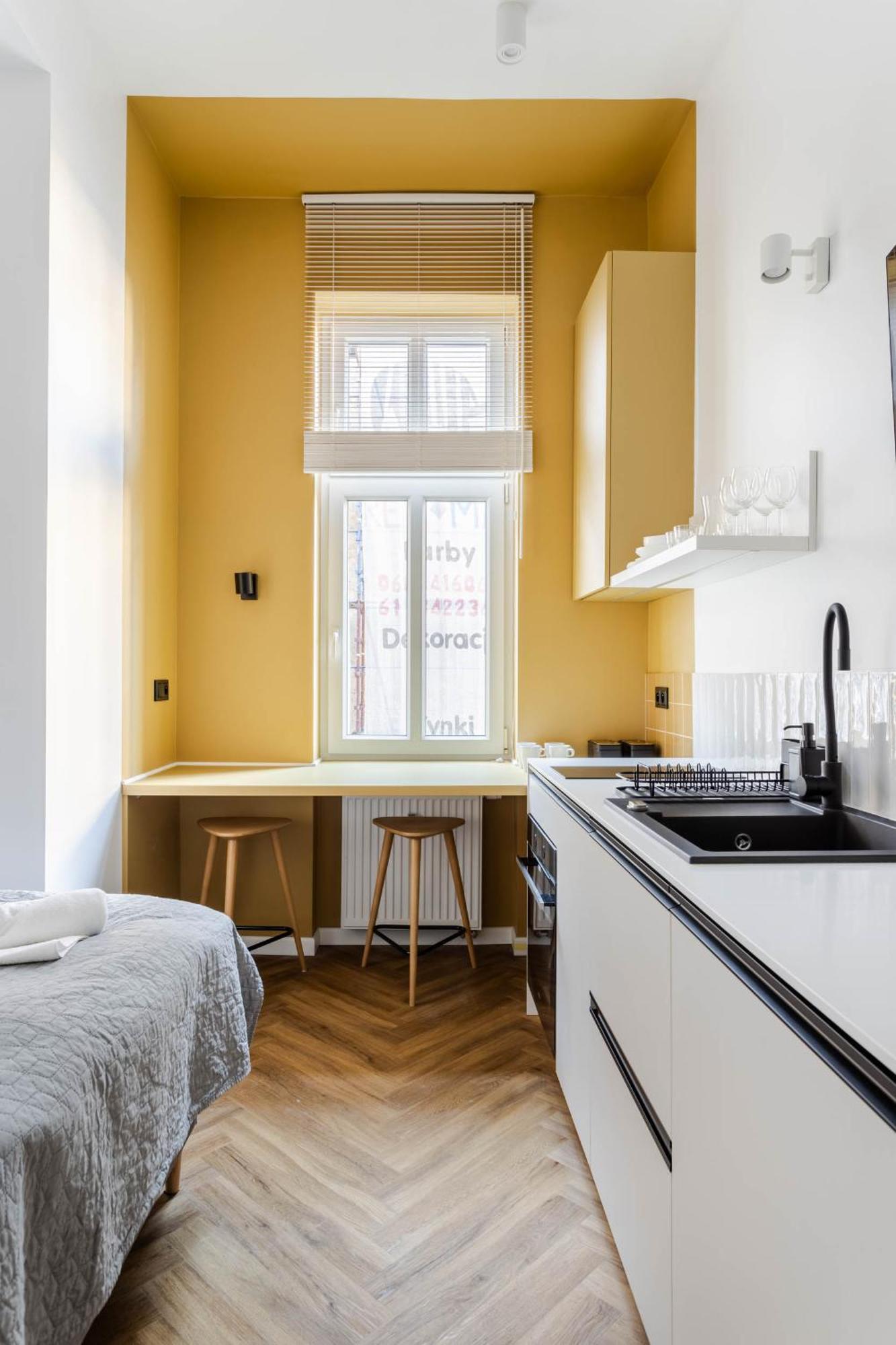 Nowoczesne I Stylowe Studia Very Berry W Poznaniu By Noclegi Renters Exterior foto
