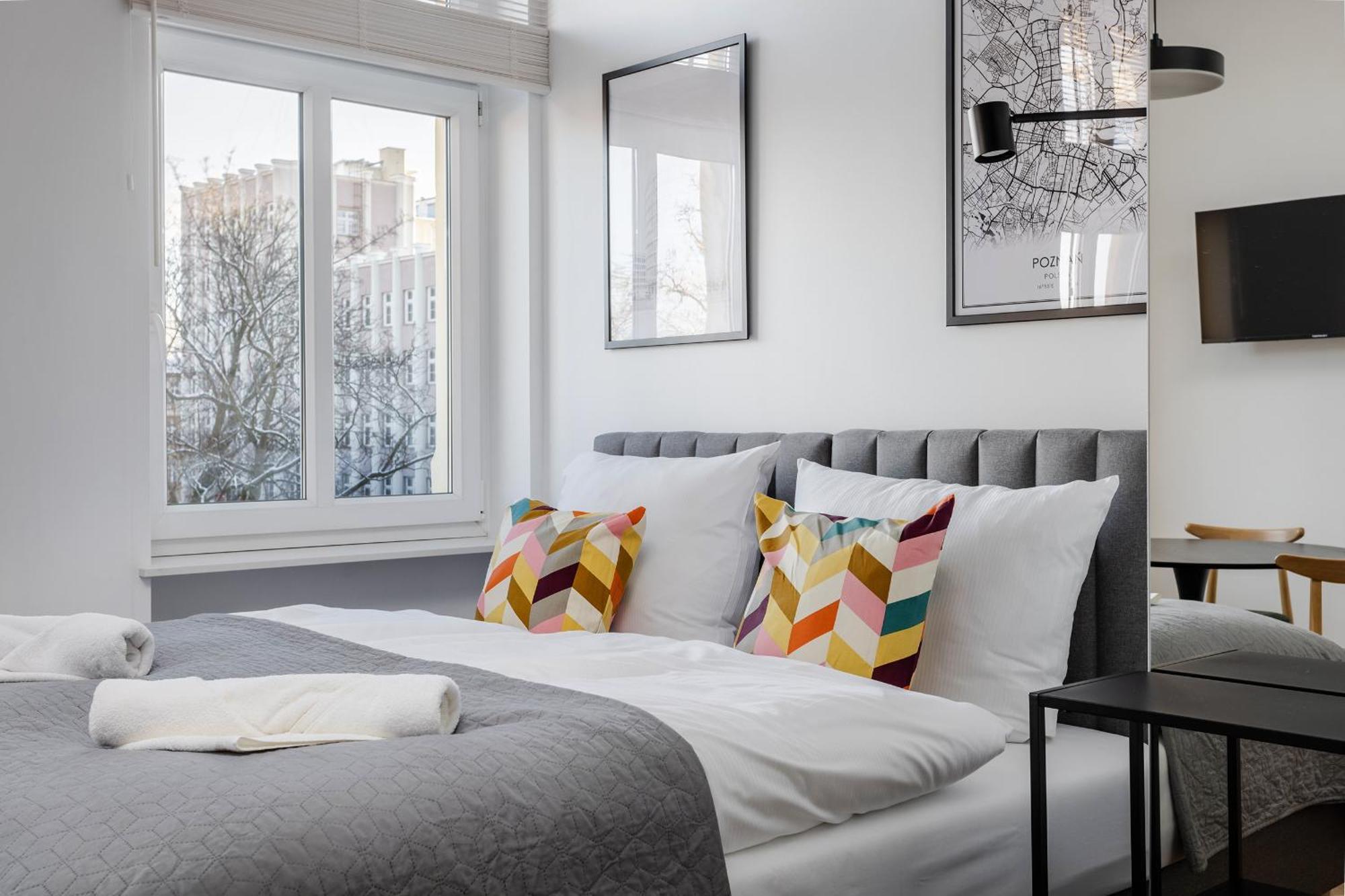 Nowoczesne I Stylowe Studia Very Berry W Poznaniu By Noclegi Renters Exterior foto