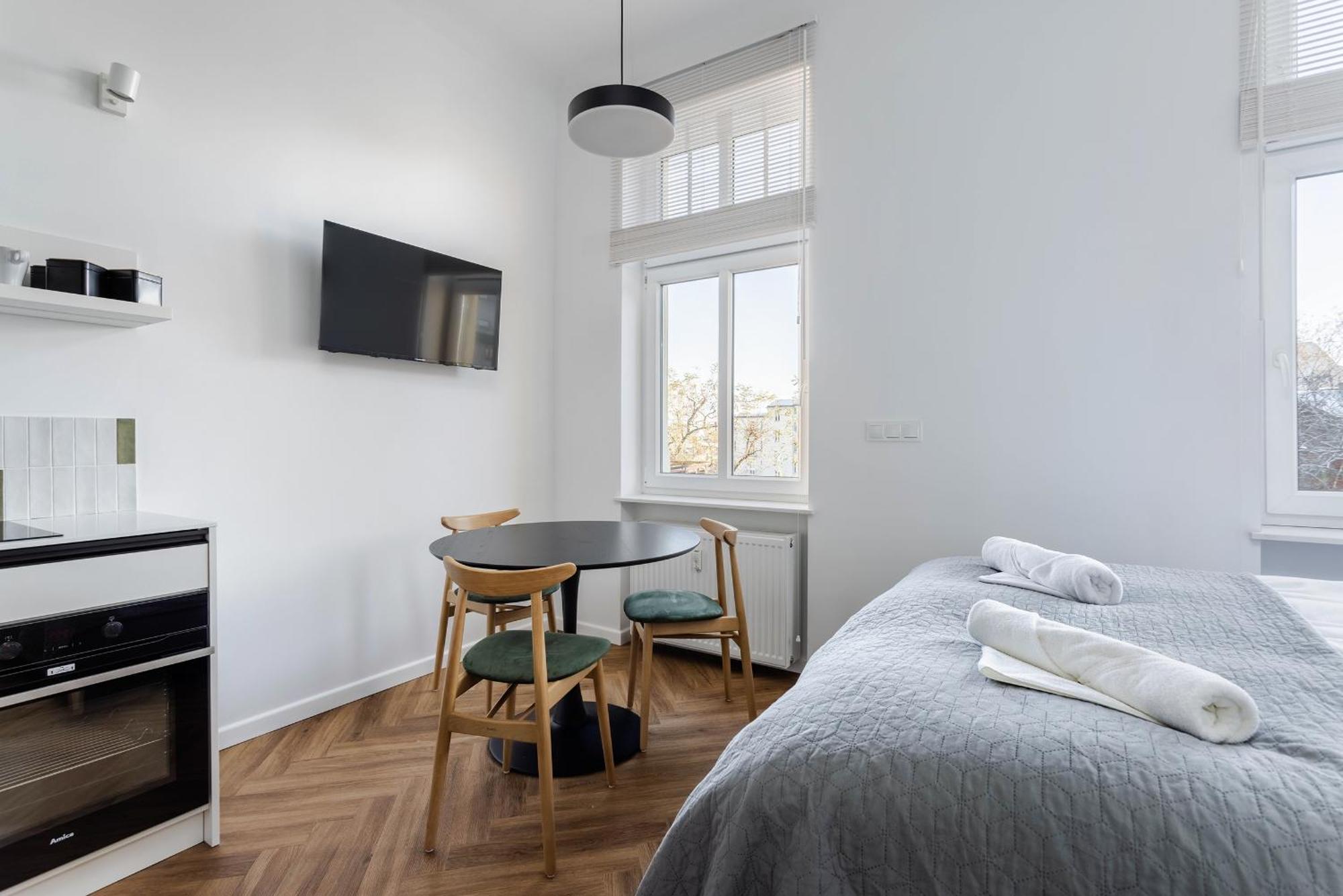 Nowoczesne I Stylowe Studia Very Berry W Poznaniu By Noclegi Renters Exterior foto